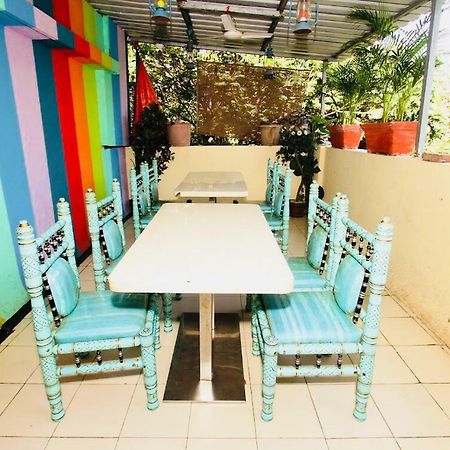 Town Hostel Mumbai - Ac Dormitory Exterior photo
