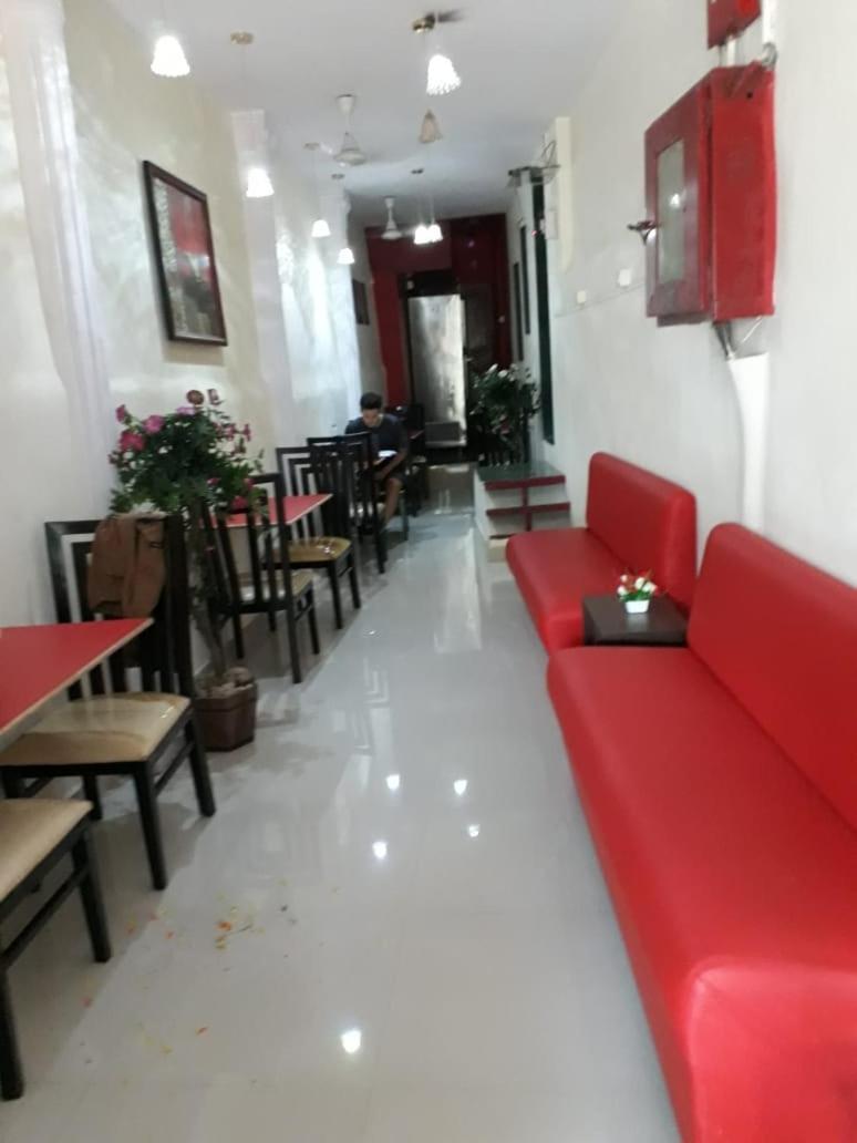 Town Hostel Mumbai - Ac Dormitory Exterior photo