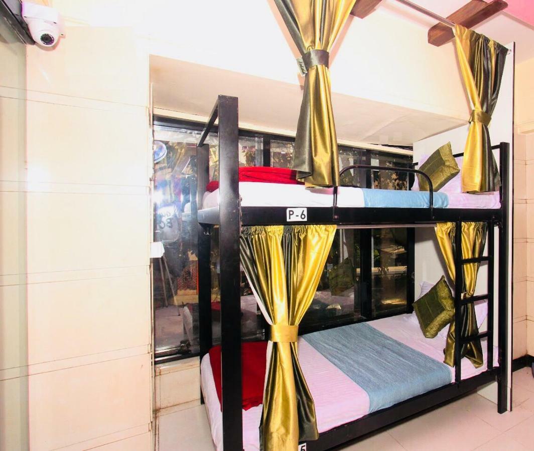 Town Hostel Mumbai - Ac Dormitory Exterior photo